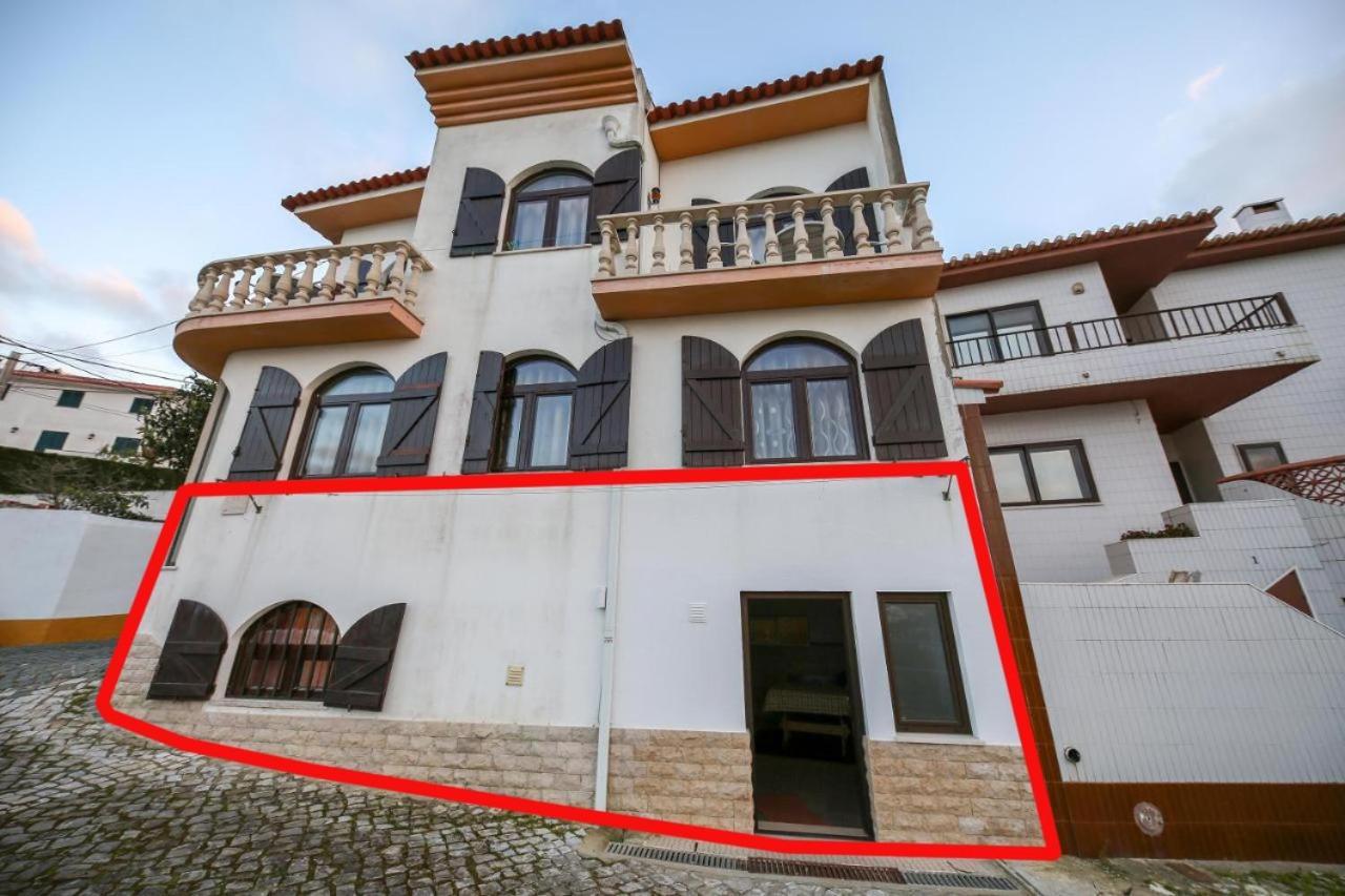 Casa da Tia Laura Apartment Nazare Bagian luar foto