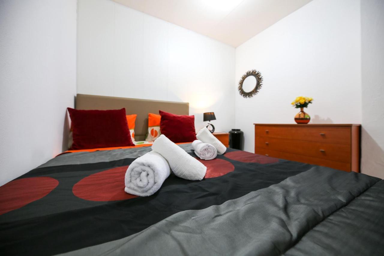 Casa da Tia Laura Apartment Nazare Bagian luar foto