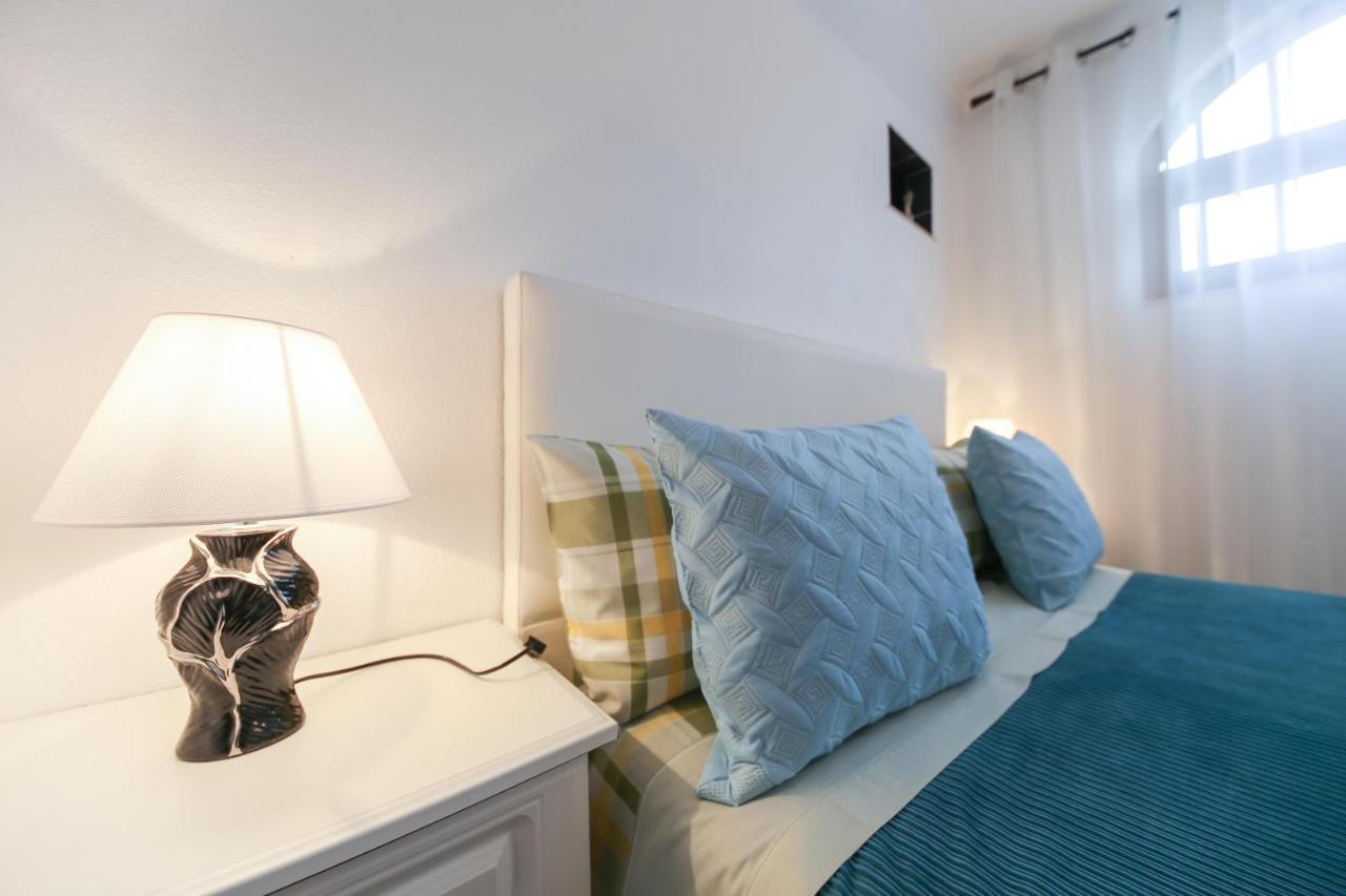 Casa da Tia Laura Apartment Nazare Bagian luar foto