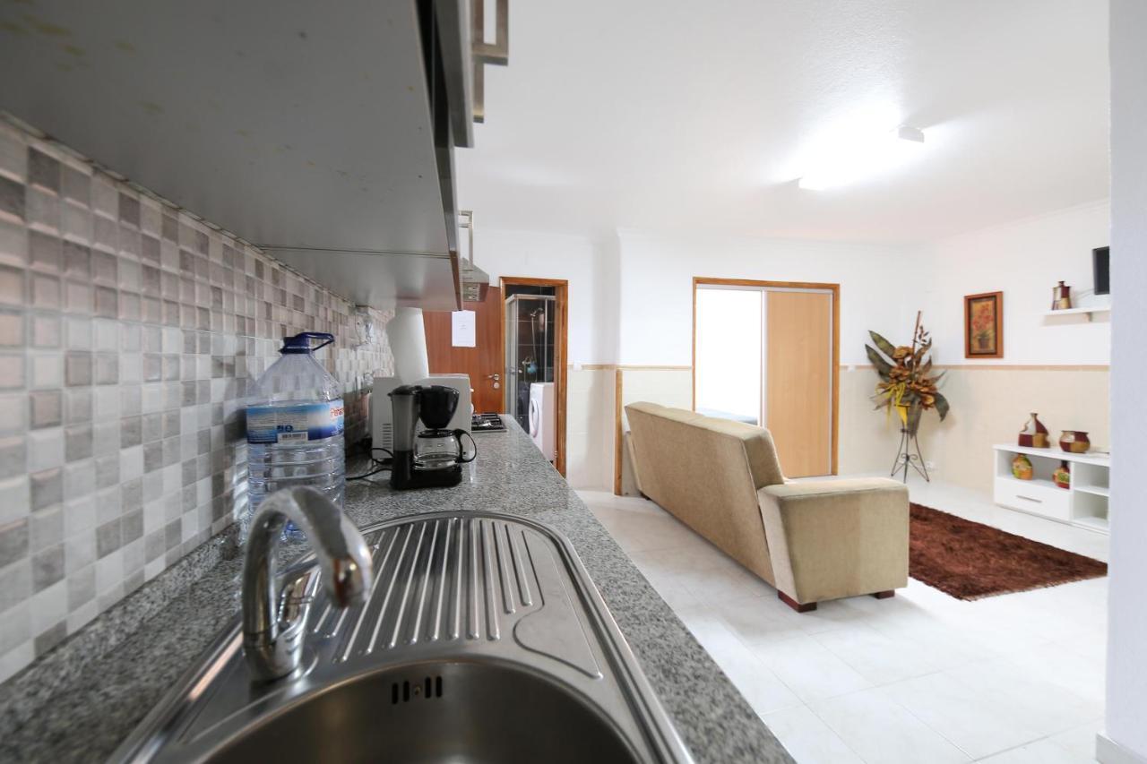 Casa da Tia Laura Apartment Nazare Bagian luar foto