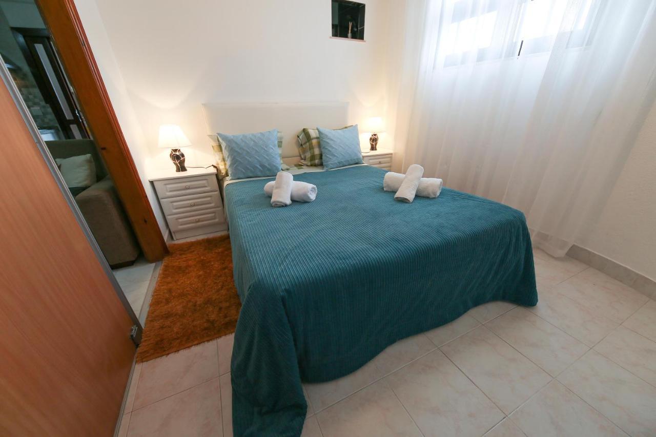 Casa da Tia Laura Apartment Nazare Bagian luar foto