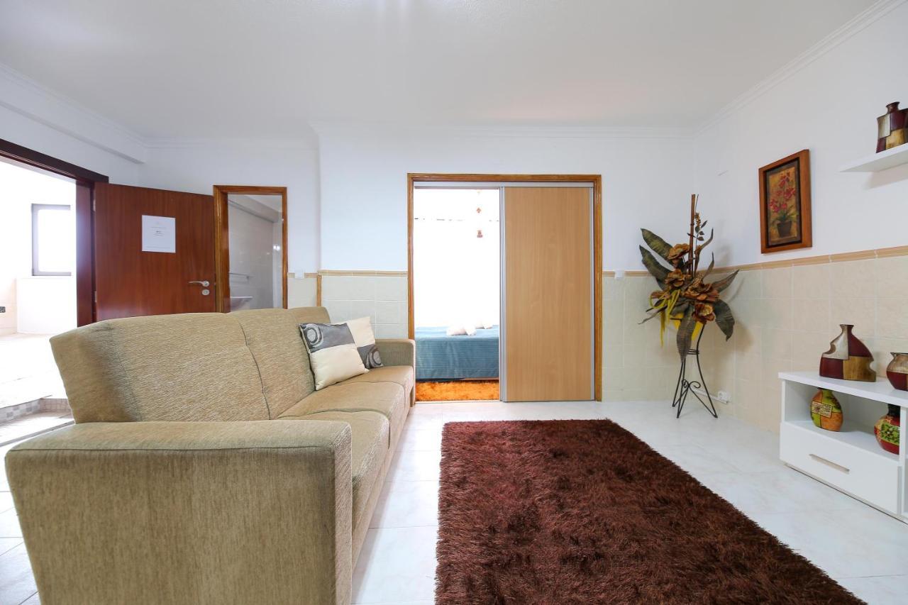 Casa da Tia Laura Apartment Nazare Bagian luar foto