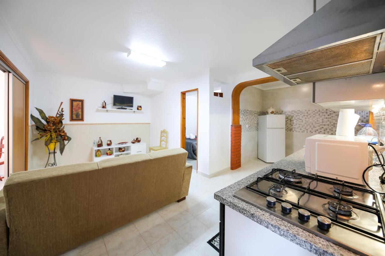 Casa da Tia Laura Apartment Nazare Bagian luar foto
