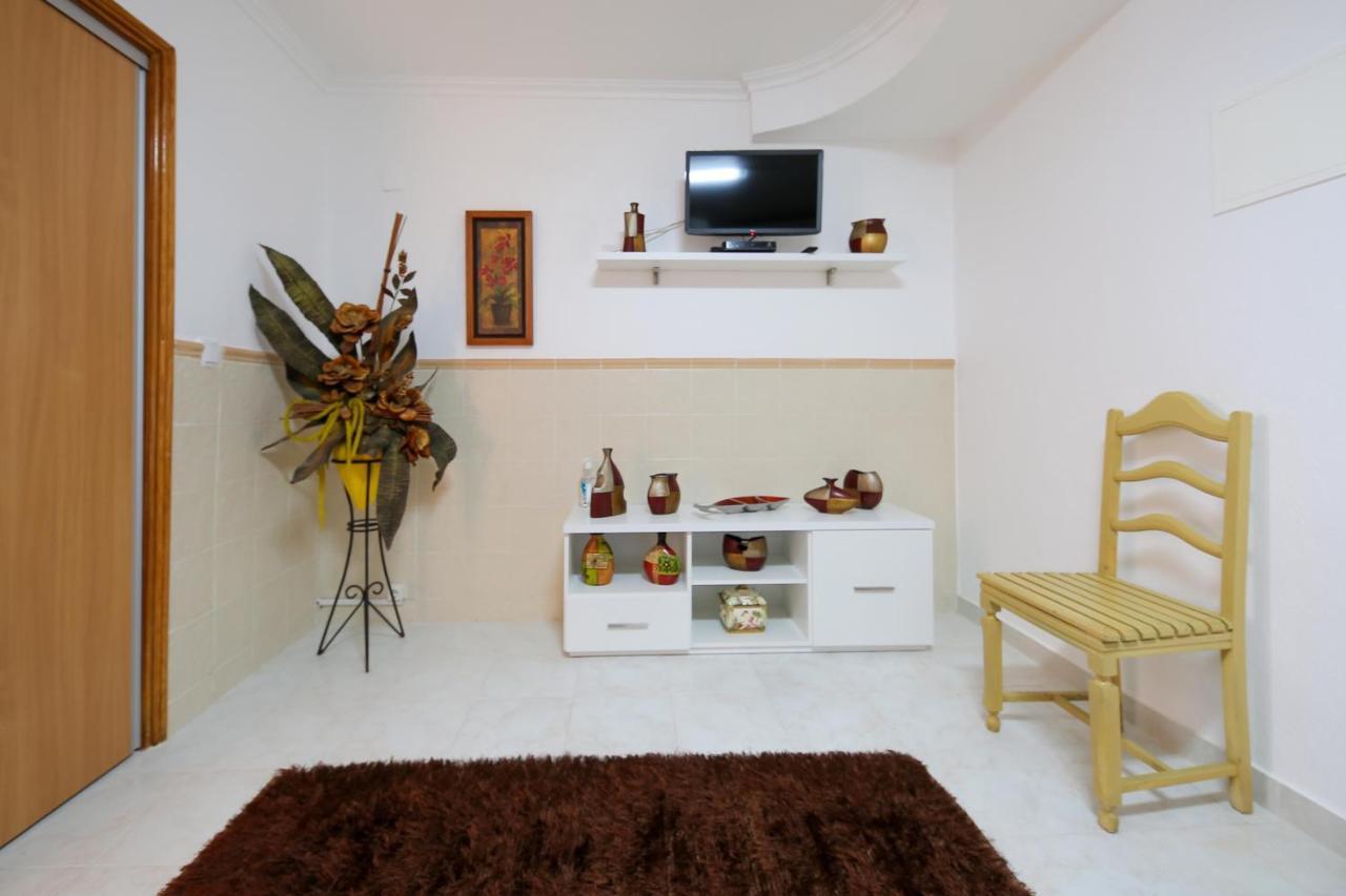 Casa da Tia Laura Apartment Nazare Bagian luar foto
